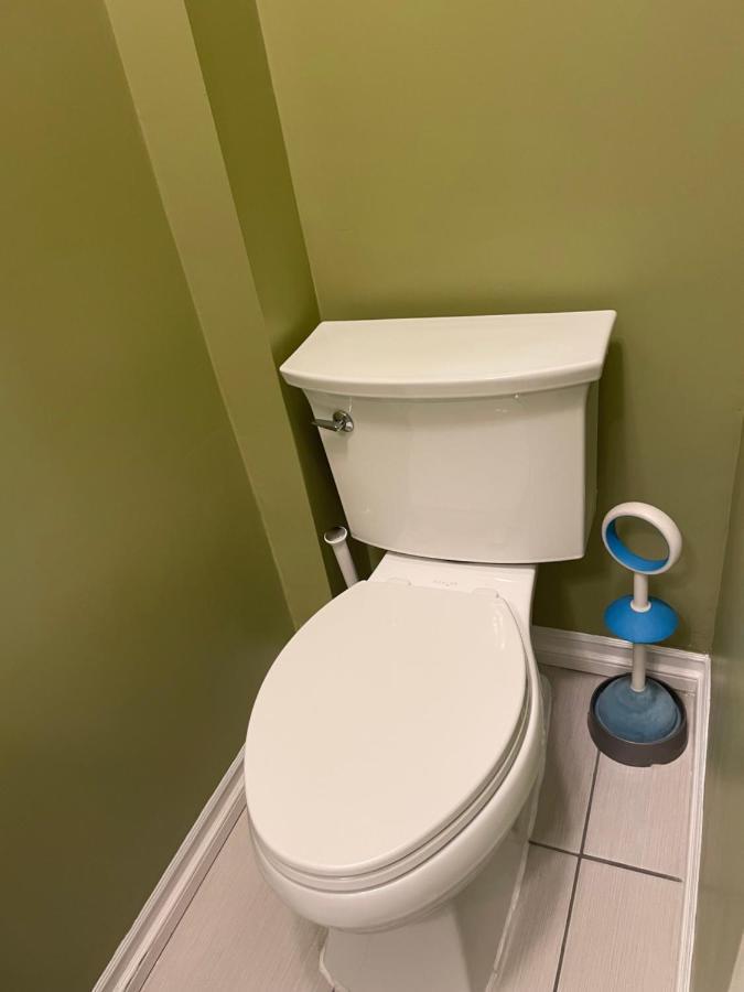 Private La Bedroom W Private Half-Bathroom - Ac - Wifi - Private Fridge -Smart Tv Лос-Анджелес Экстерьер фото
