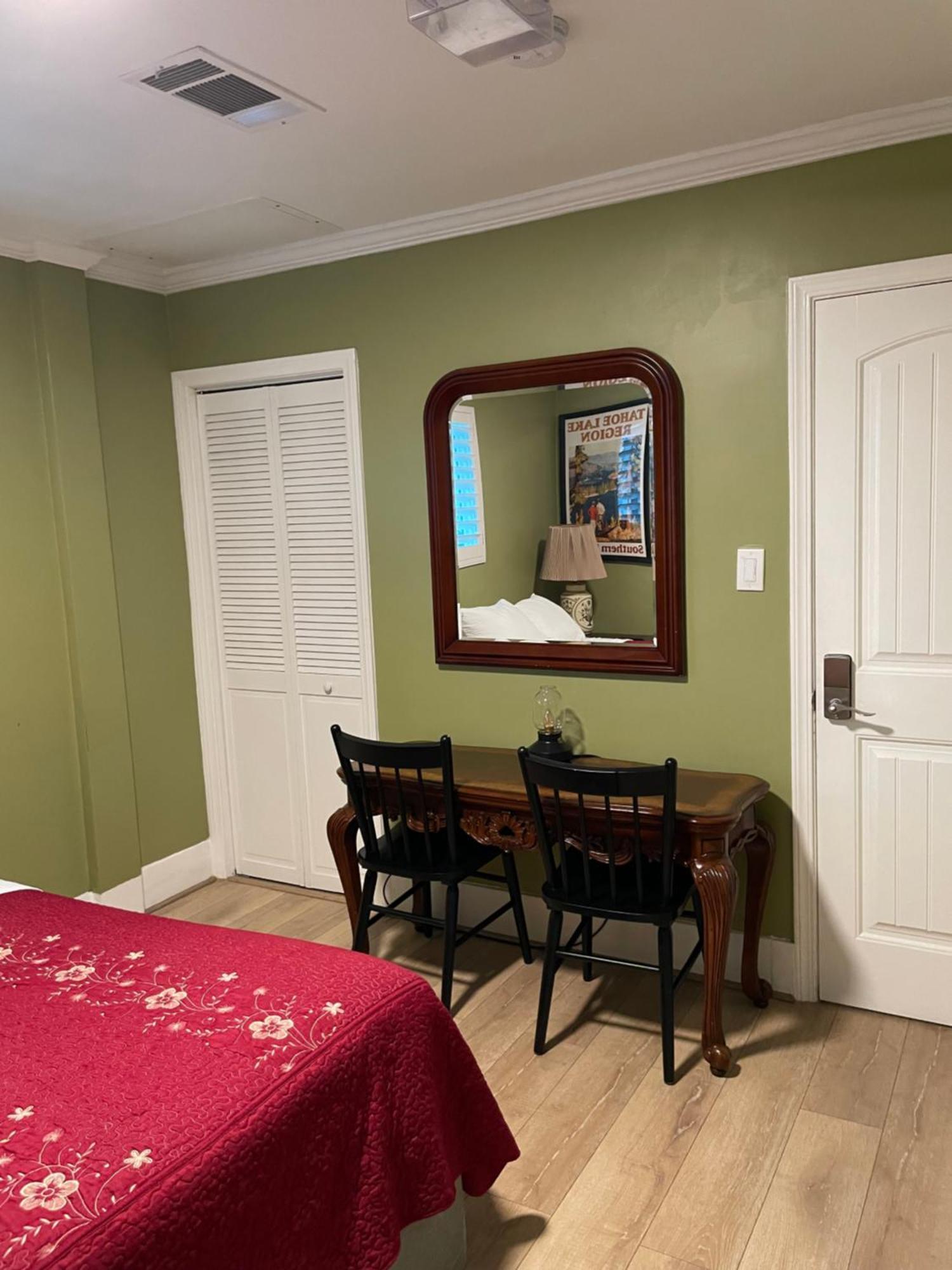 Private La Bedroom W Private Half-Bathroom - Ac - Wifi - Private Fridge -Smart Tv Лос-Анджелес Экстерьер фото