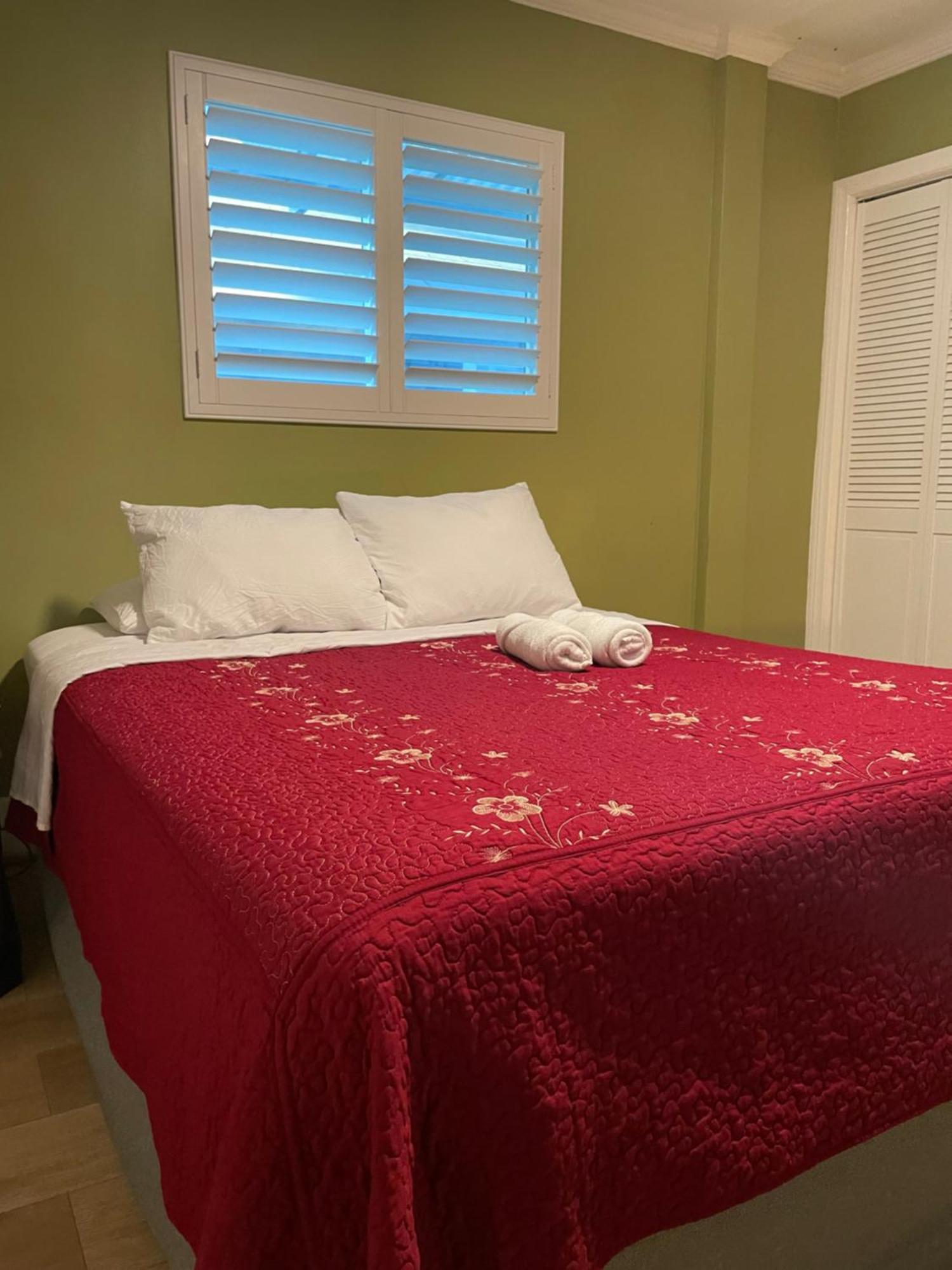 Private La Bedroom W Private Half-Bathroom - Ac - Wifi - Private Fridge -Smart Tv Лос-Анджелес Экстерьер фото